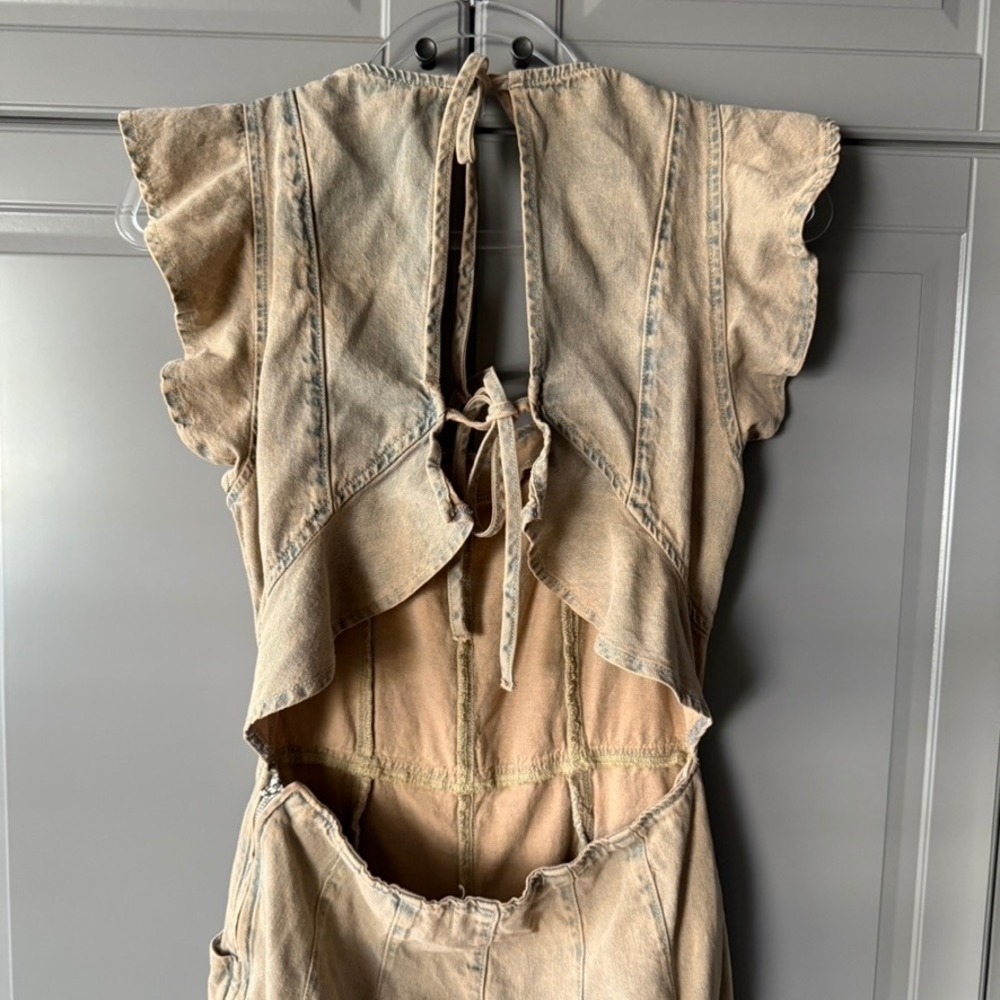 Stylish Tan Jumpsuit - Picture 7 of 14